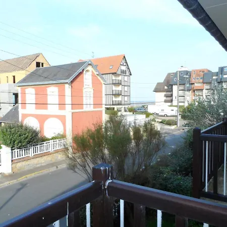 Apartment Confortable 2p Proche Avec Parking Et Internet A - Fr-1-487-302 Cabourg