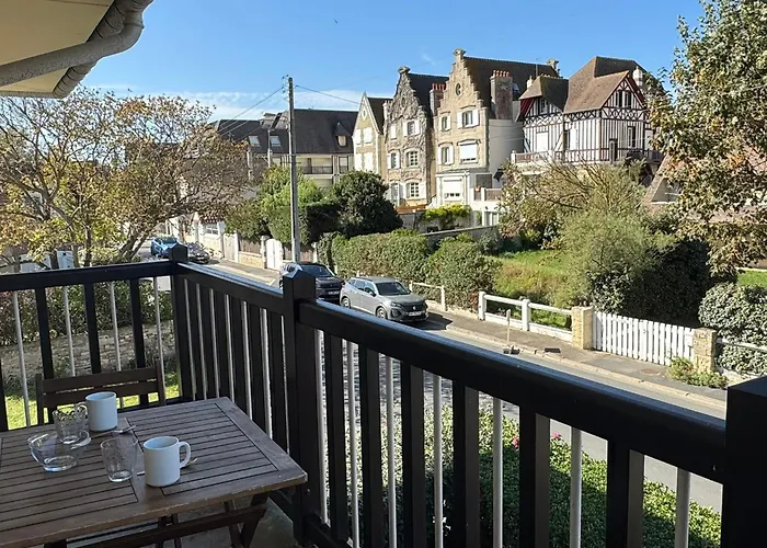 2p, Vue Mer, Animaux Acceptes, Parking - Fr-1-487-302 * Cabourg