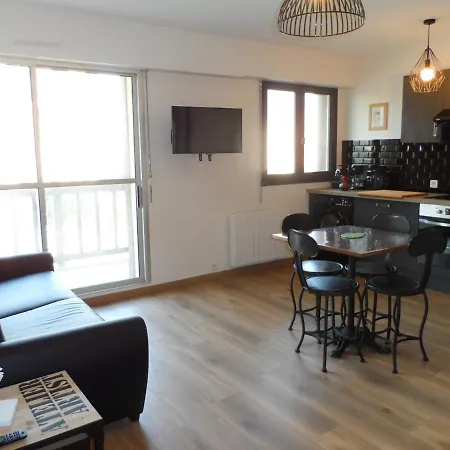 Apartment Confortable 2p Proche Avec Parking Et Internet A - Fr-1-487-302 *