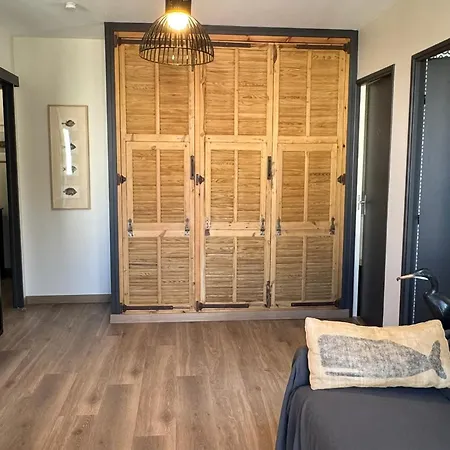 דירה 2p, Vue Mer, Animaux Acceptes, Parking - Fr-1-487-302 קאבורג